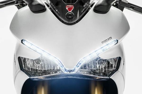 Ducati introduces the SuperSport and SuperSport S at Intermot 2016